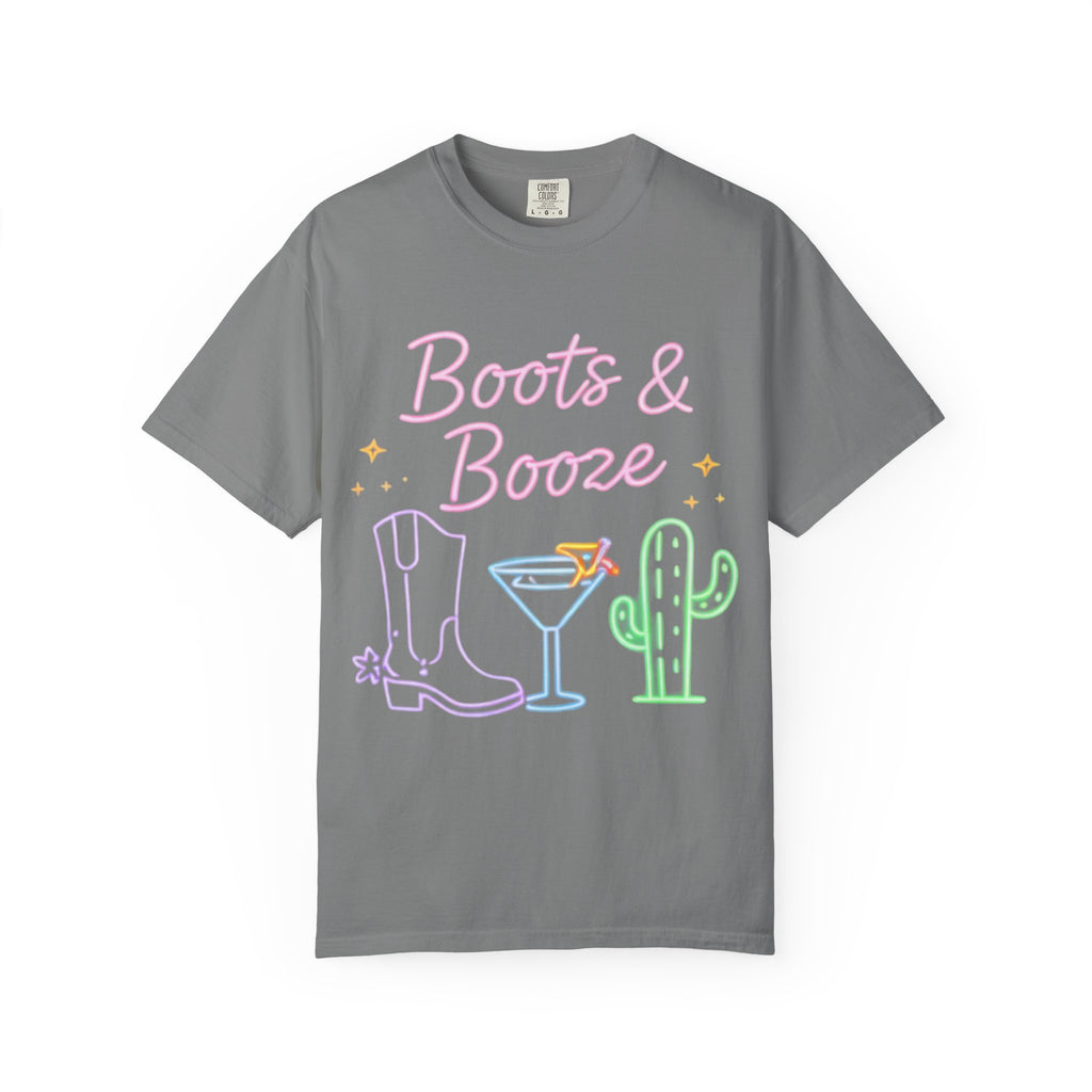 Country Giriel Neon Sign Tee-Shirt | Southern Girlie| Boots & Booze Graphic